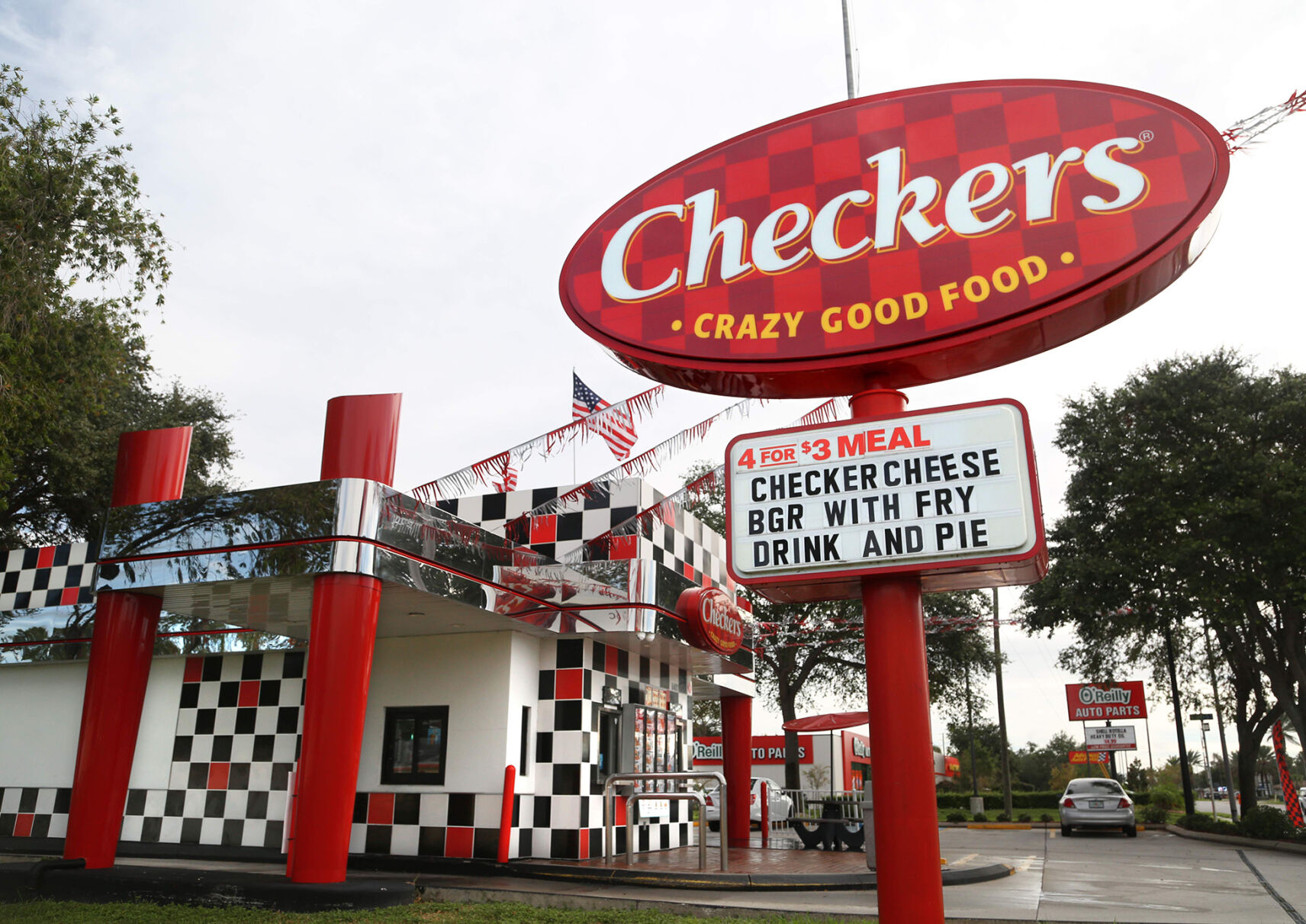 T11. Checkers/Rally's (86)